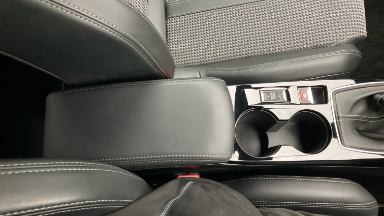 Peugeot 208 1.2 PureTech 100 GT 5dr Petrol Hatchback